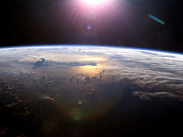 13 2.earth and sun from space hd wallpaper photo image background 600px