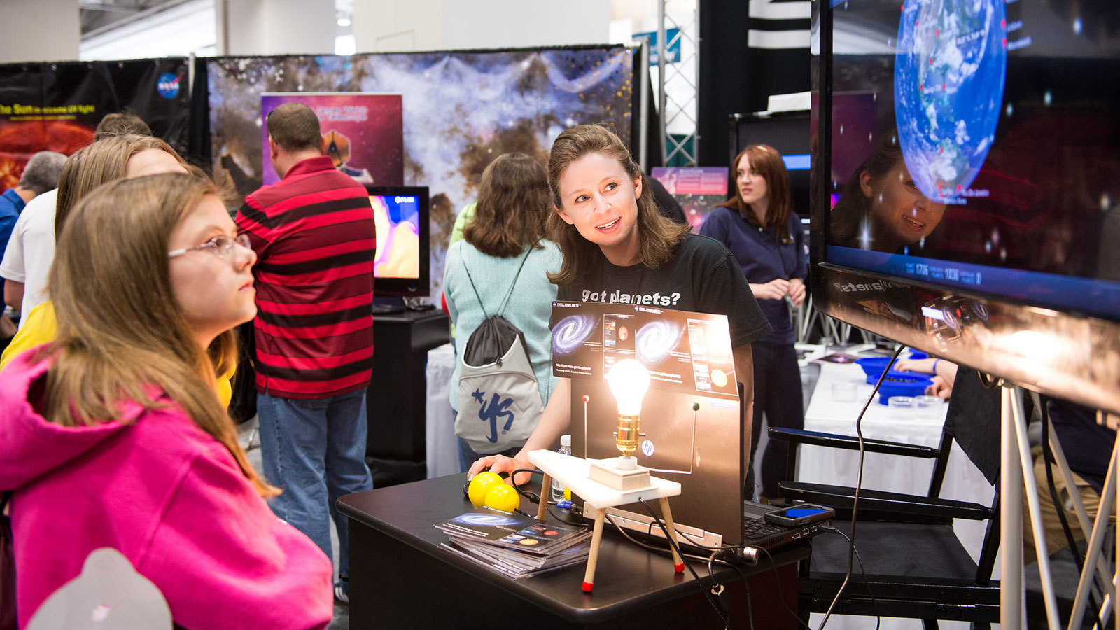 Anya Biferno of NASA's JPL demonstrates how to find a planet outside our solar system