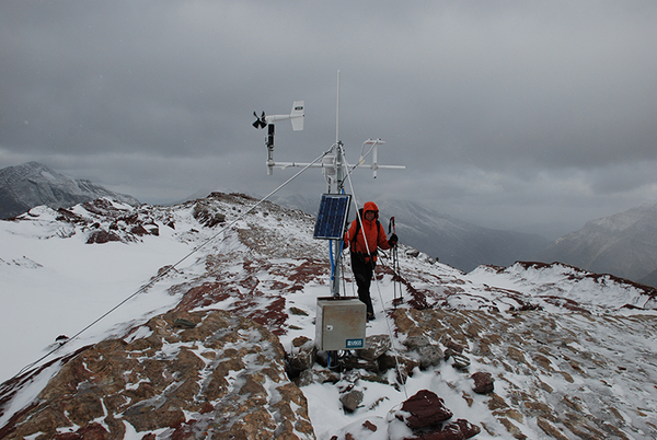 67 mountaintop weather station %284427593721%29 768px